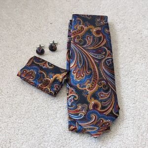 Paisley Tie Set with Cufflinks and Pocket Square